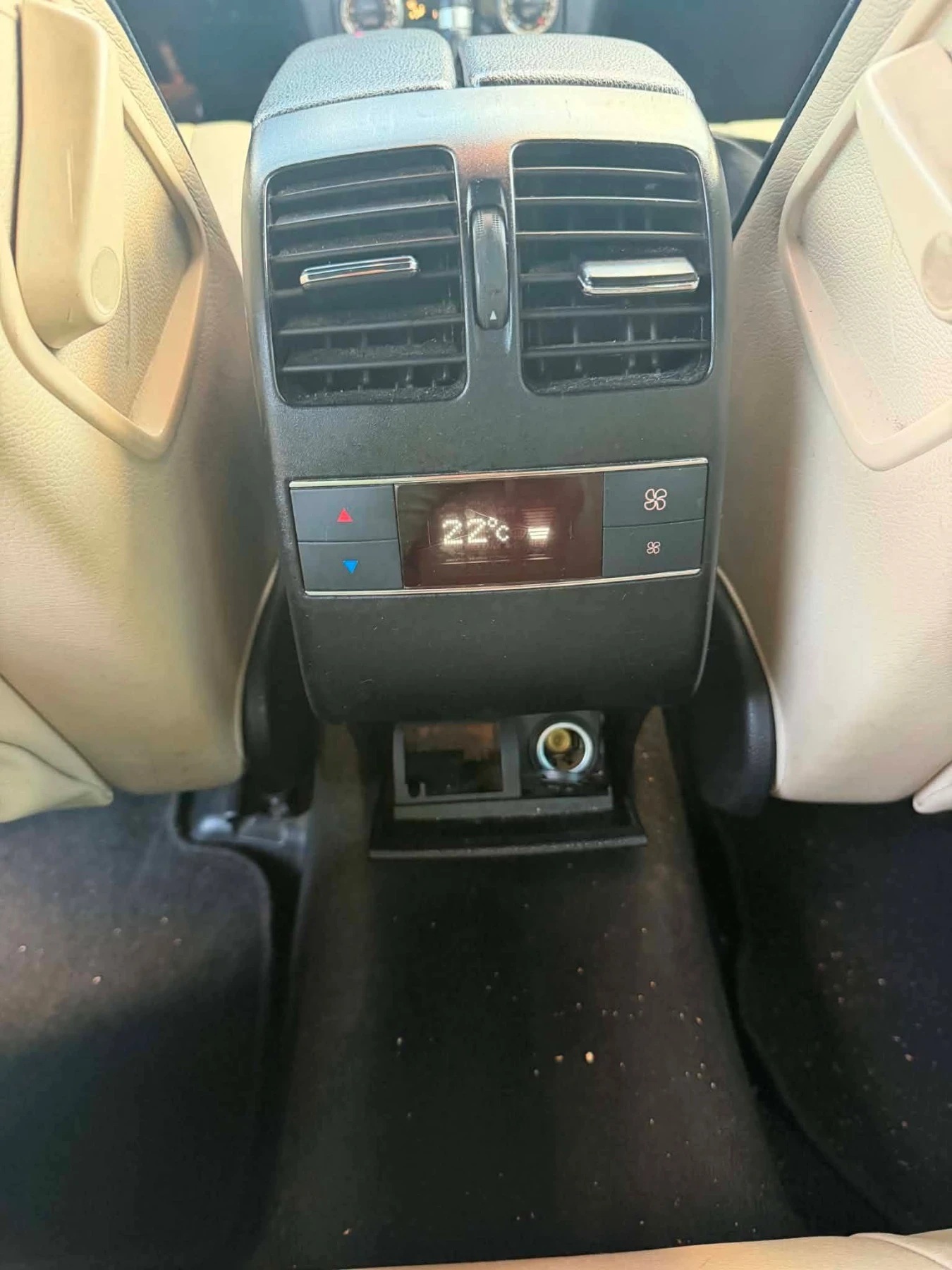Mercedes-Benz GLK 320 CDI 4 MATIC, снимка 9 - Автомобили и джипове - 55105645