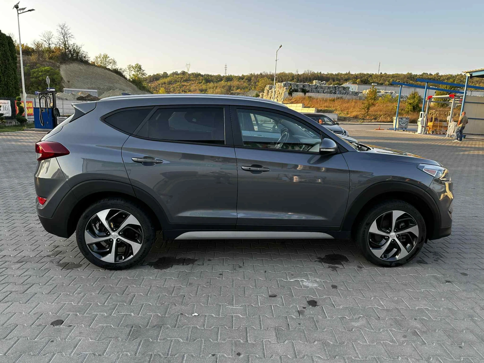 Hyundai Tucson Sport 2018, снимка 3 - Автомобили и джипове - 55500683