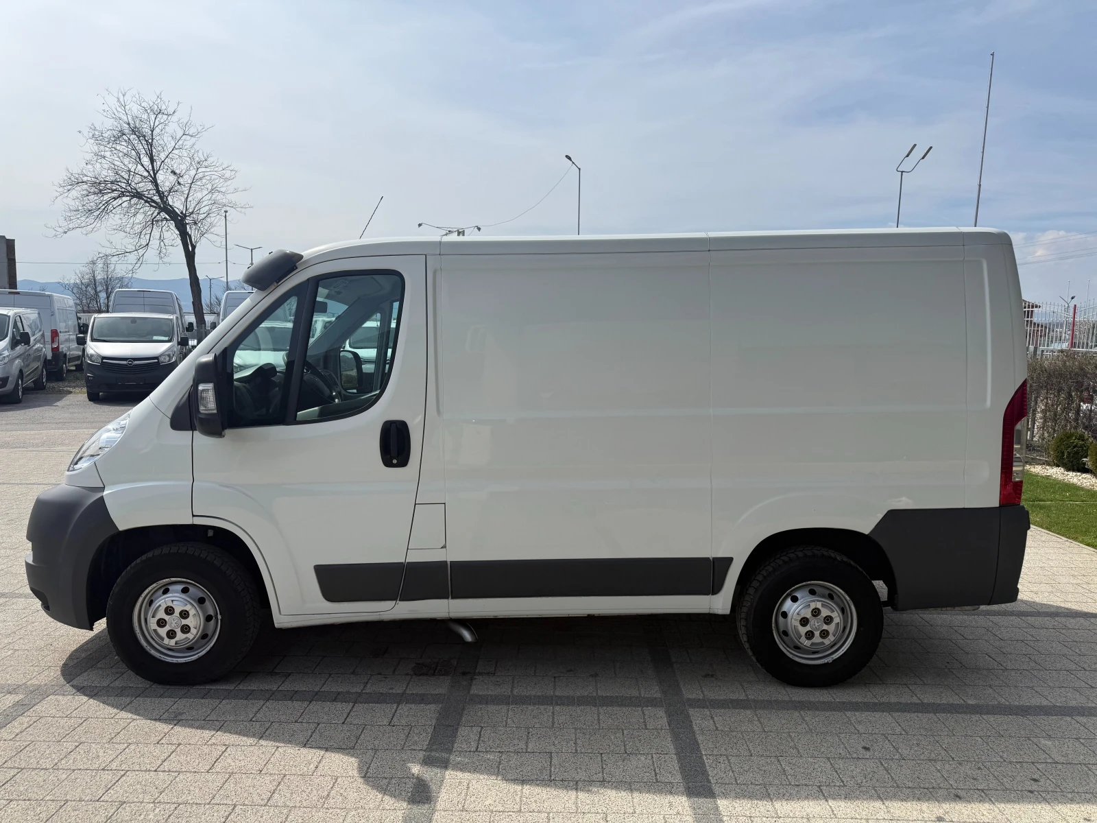 Peugeot Boxer 3.0 160к.с. Клима L1H1 , снимка 4 - Бусове и автобуси - 53985720
