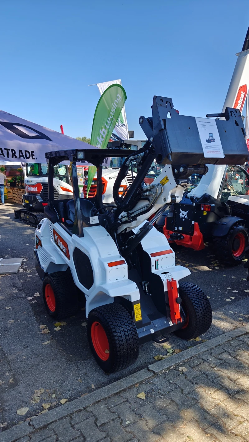 Мини челни товарачи Bobcat L28