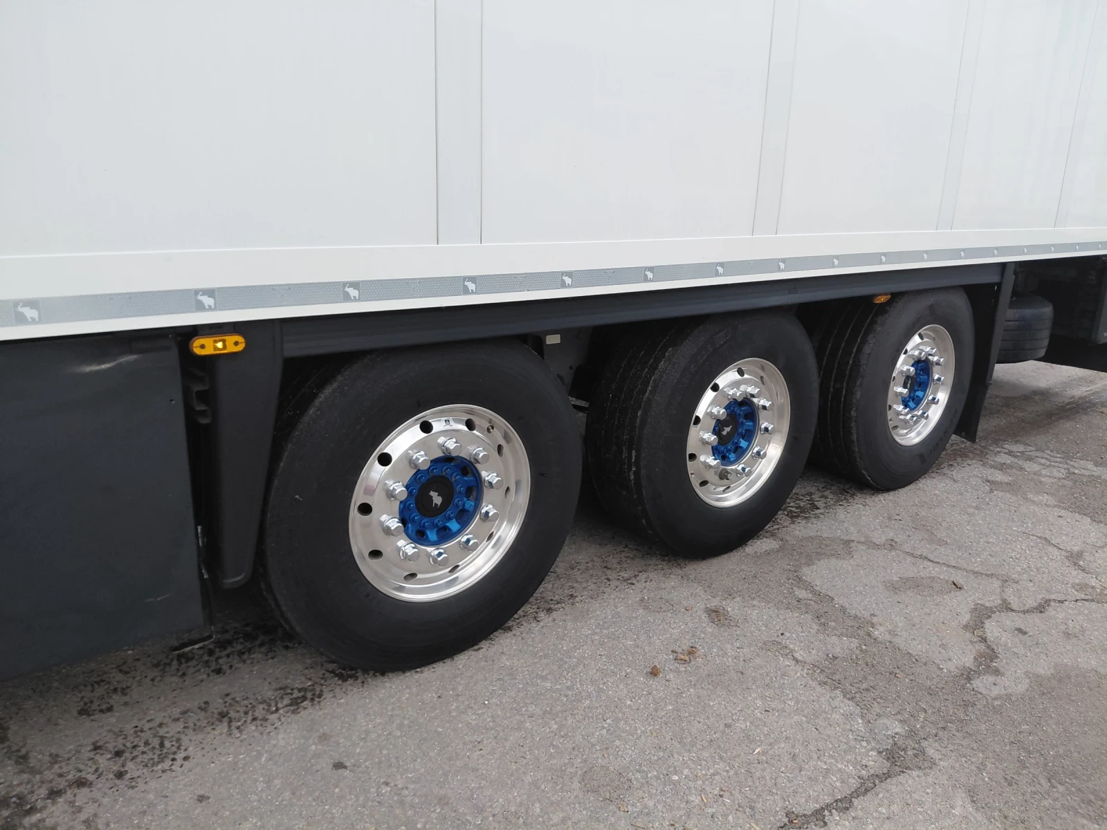  Schmitz | Mobile.bg   7