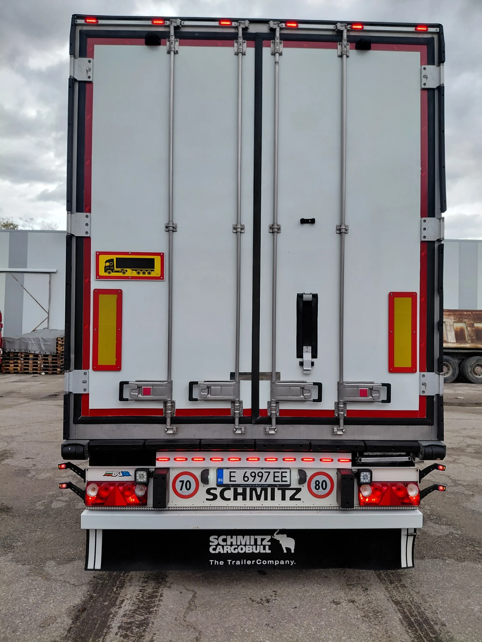  Schmitz | Mobile.bg   1