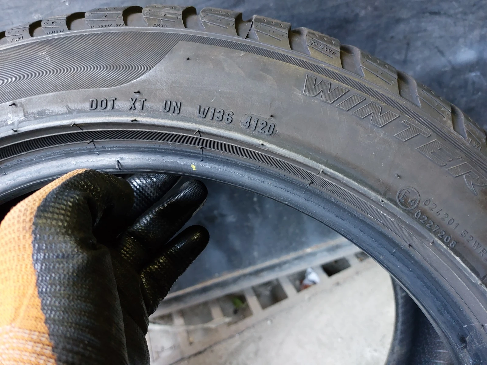 ���� 275/40R18 | Mobile.bg � ����������� 6