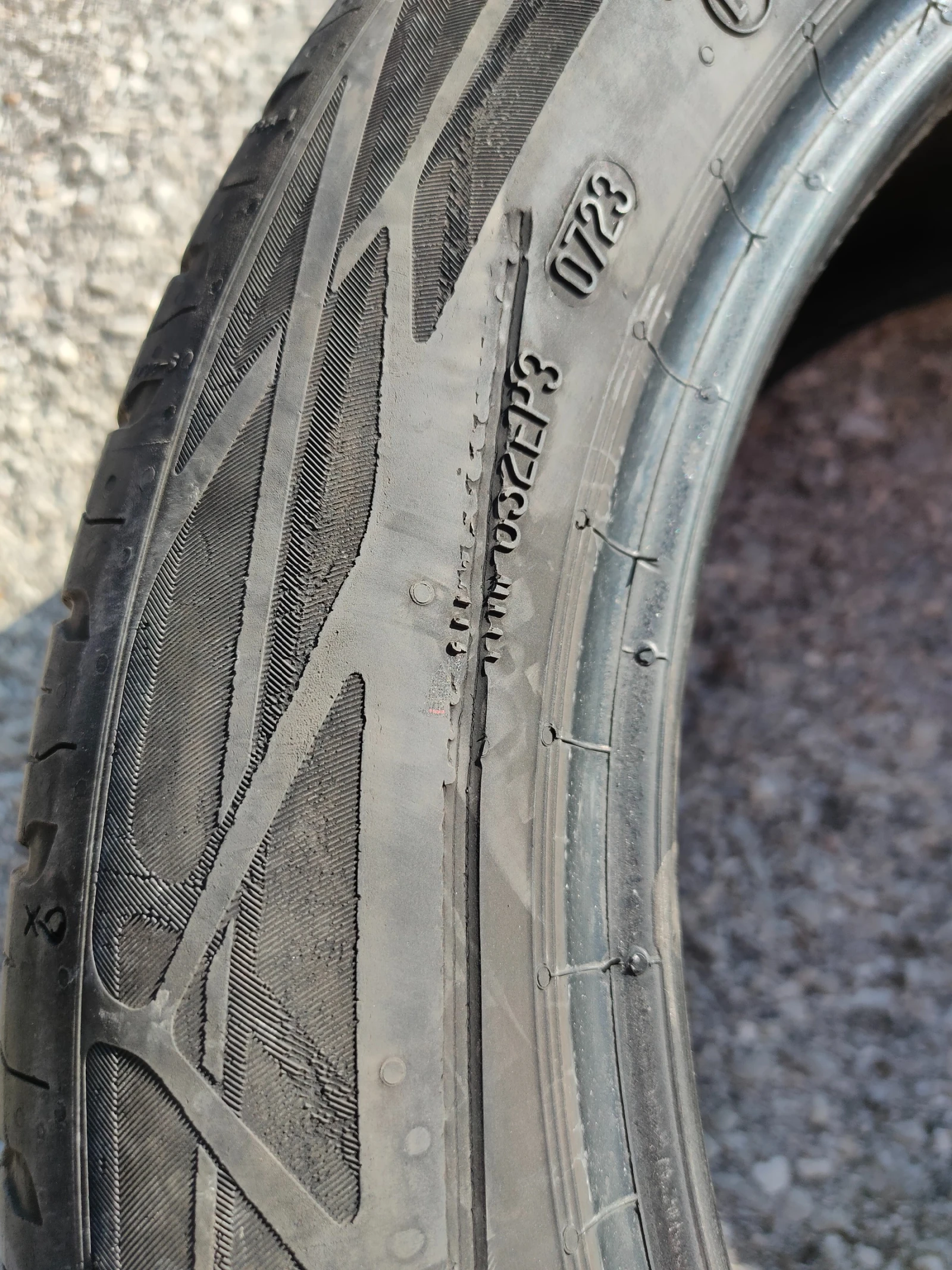 Гуми Летни 215/50R17, снимка 5 - Гуми и джанти - 53948815