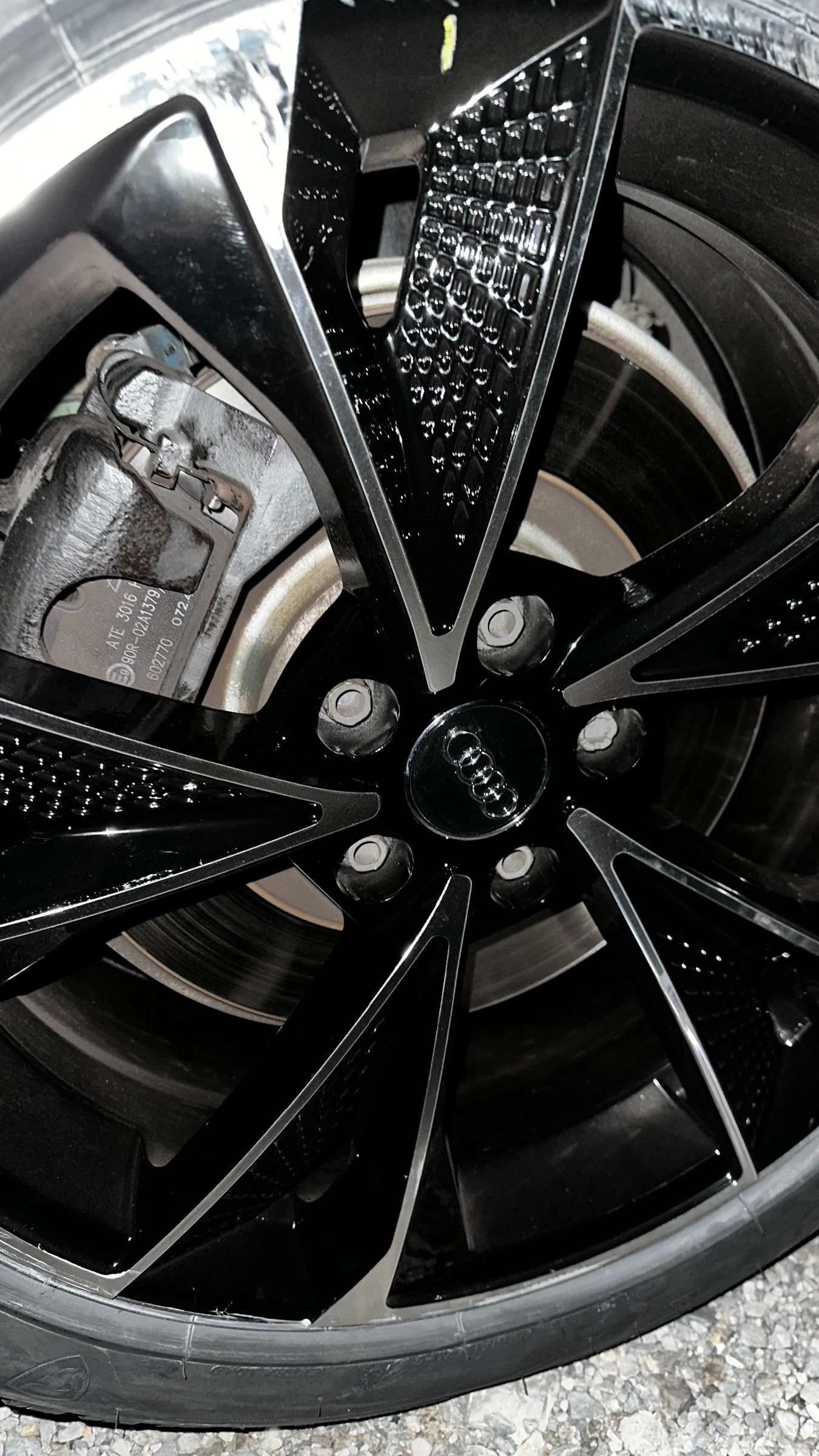 Гуми с джанти Firestone 245/45R18, снимка 7 - Гуми и джанти - 55325027