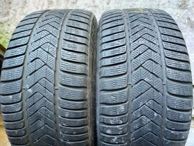 Гуми Зимни 275/40R18, снимка 1 - Гуми и джанти - 39103281