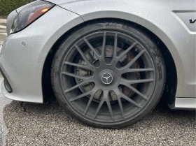 Mercedes-Benz CLS 63 AMG S * CARFAX* CARBON * Bang & Olufsen * CARPLAY, снимка 16