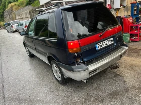 Mitsubishi Space runner 1.8 136 4х4 газ бензин , снимка 11