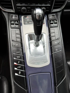 Porsche Panamera Facelift!Годишно Автокаско!Обслужен!, снимка 17
