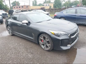  Kia Stinger