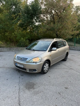 Обява за продажба на Toyota Avensis verso 2D4D ~2 799 лв. - изображение 1