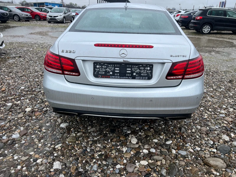 Mercedes-Benz E 220 2.2 CDI, снимка 6 - Автомобили и джипове - 49737492