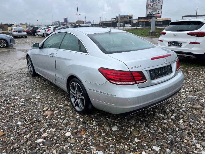Mercedes-Benz E 220 2.2 CDI, снимка 7 - Автомобили и джипове - 49737492