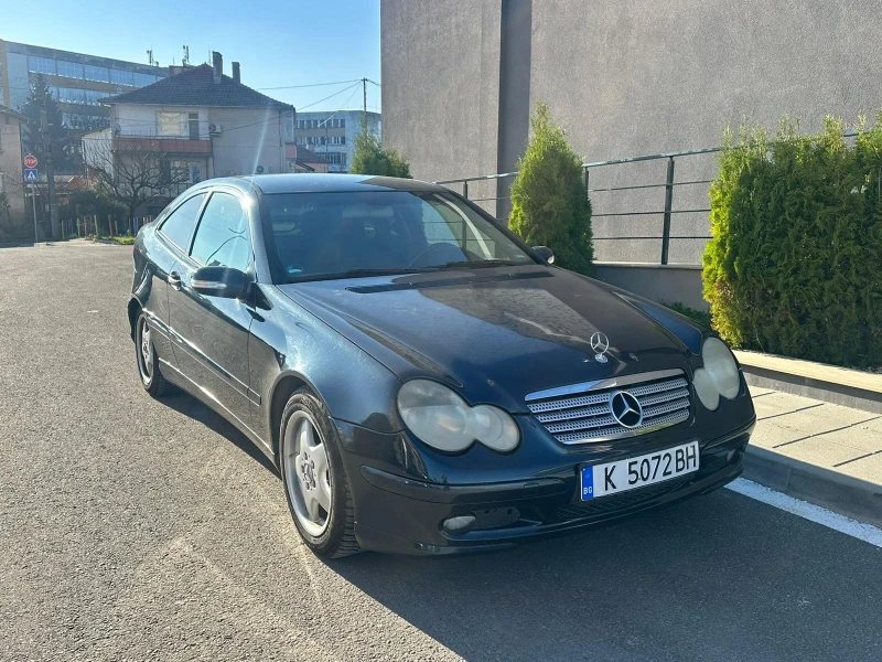 Mercedes-Benz C 220, снимка 3 - Автомобили и джипове - 52756110