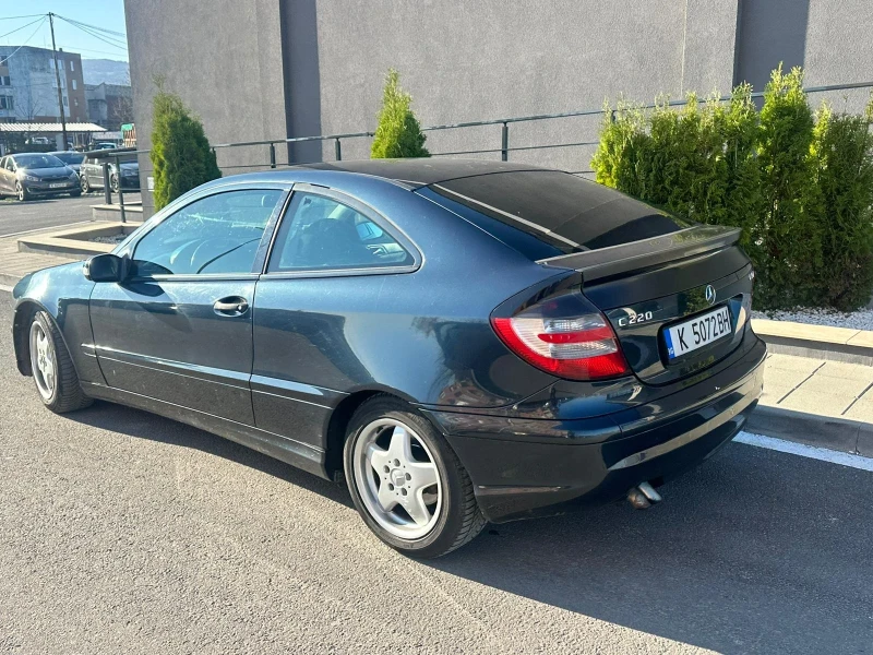 Mercedes-Benz C 220, снимка 4 - Автомобили и джипове - 52756110