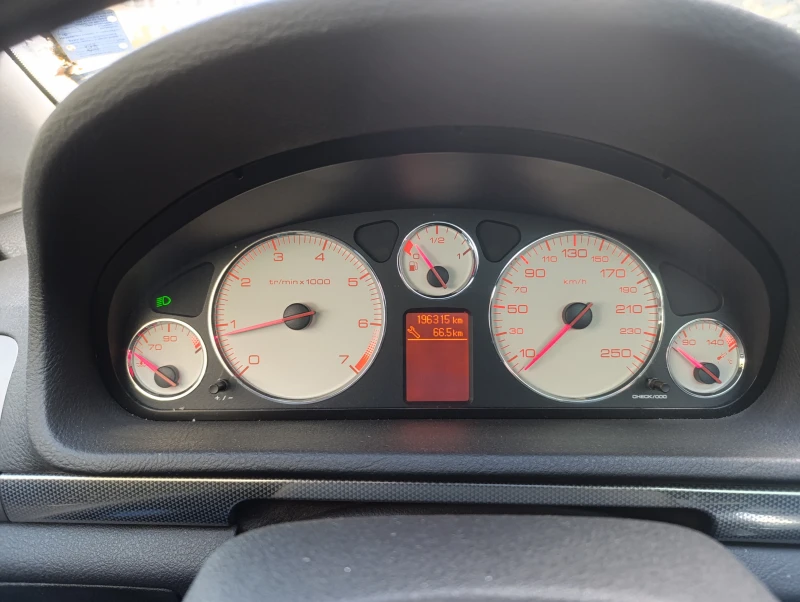 Peugeot 407 2.2, снимка 9 - Автомобили и джипове - 52957347