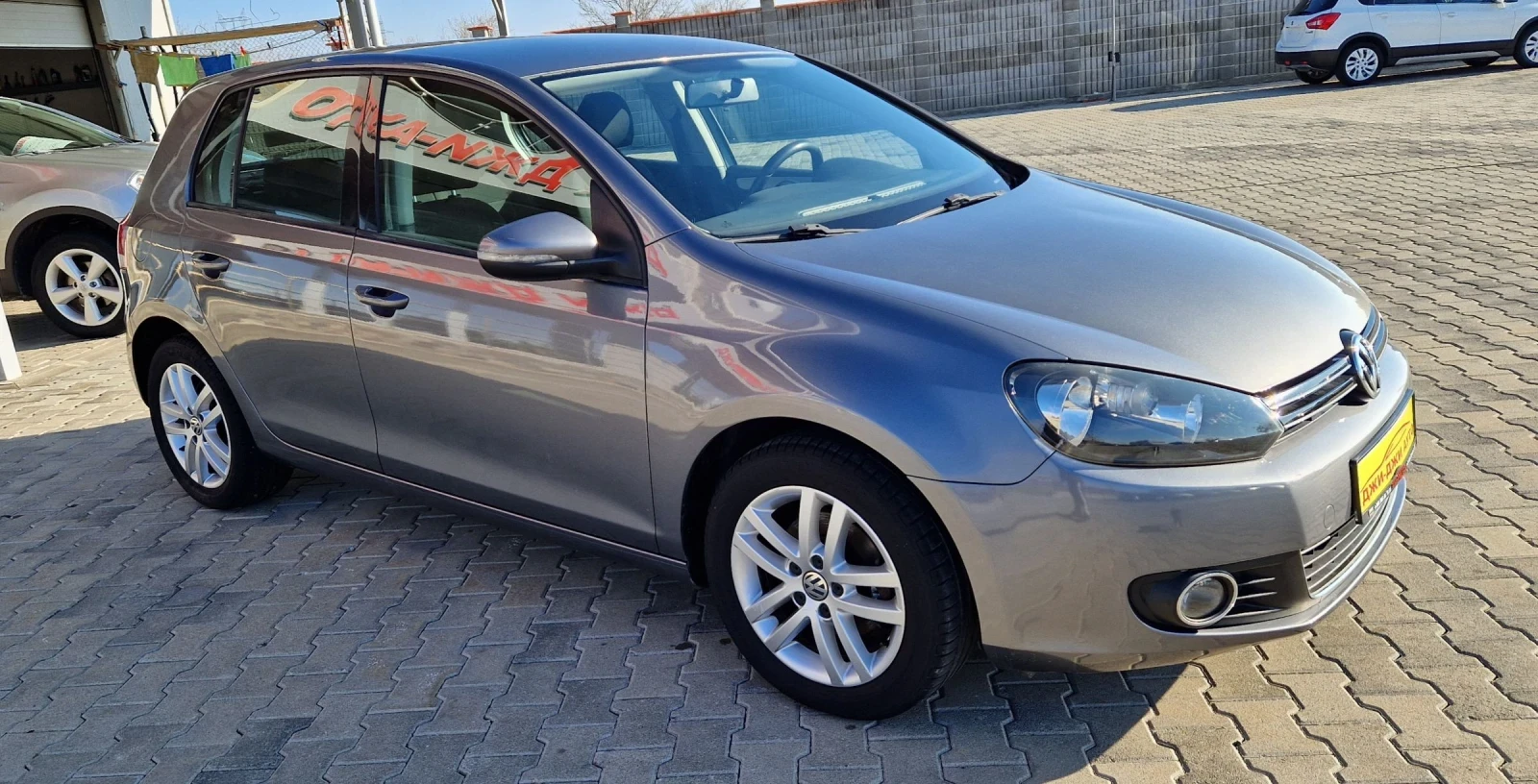 VW Golf 1.6 TDI 105 k.c - изображение 3