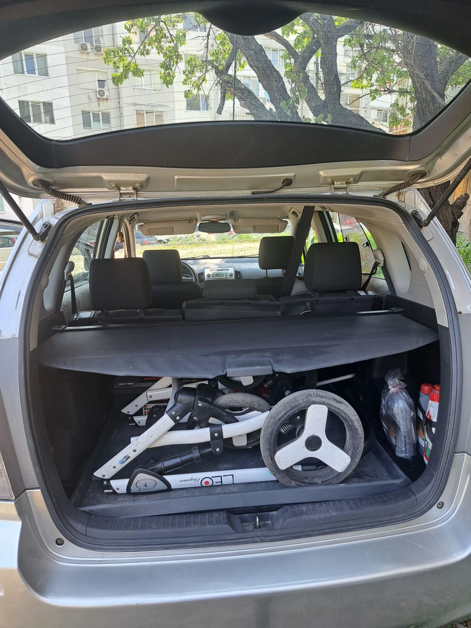 Toyota Corolla verso D4d - изображение 8