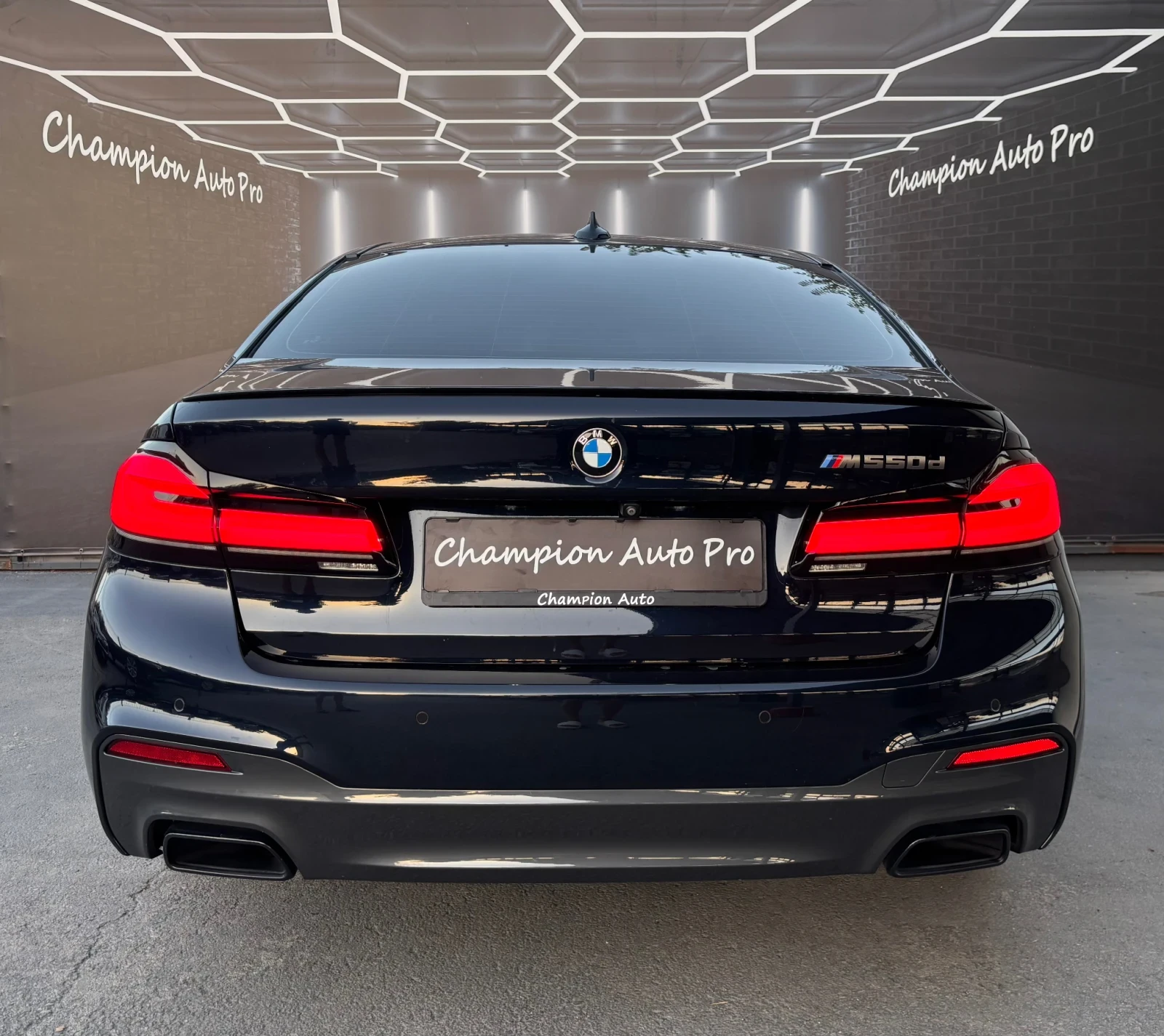 BMW 550 M-Packet ЛИЗИНГ - изображение 5