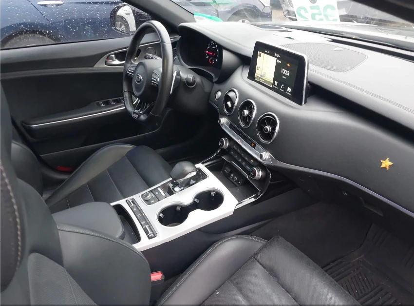 Kia Stinger GT2* 4X4* ОБДУХВАНЕ* ПОДГРЕВИ* 360*  - изображение 7