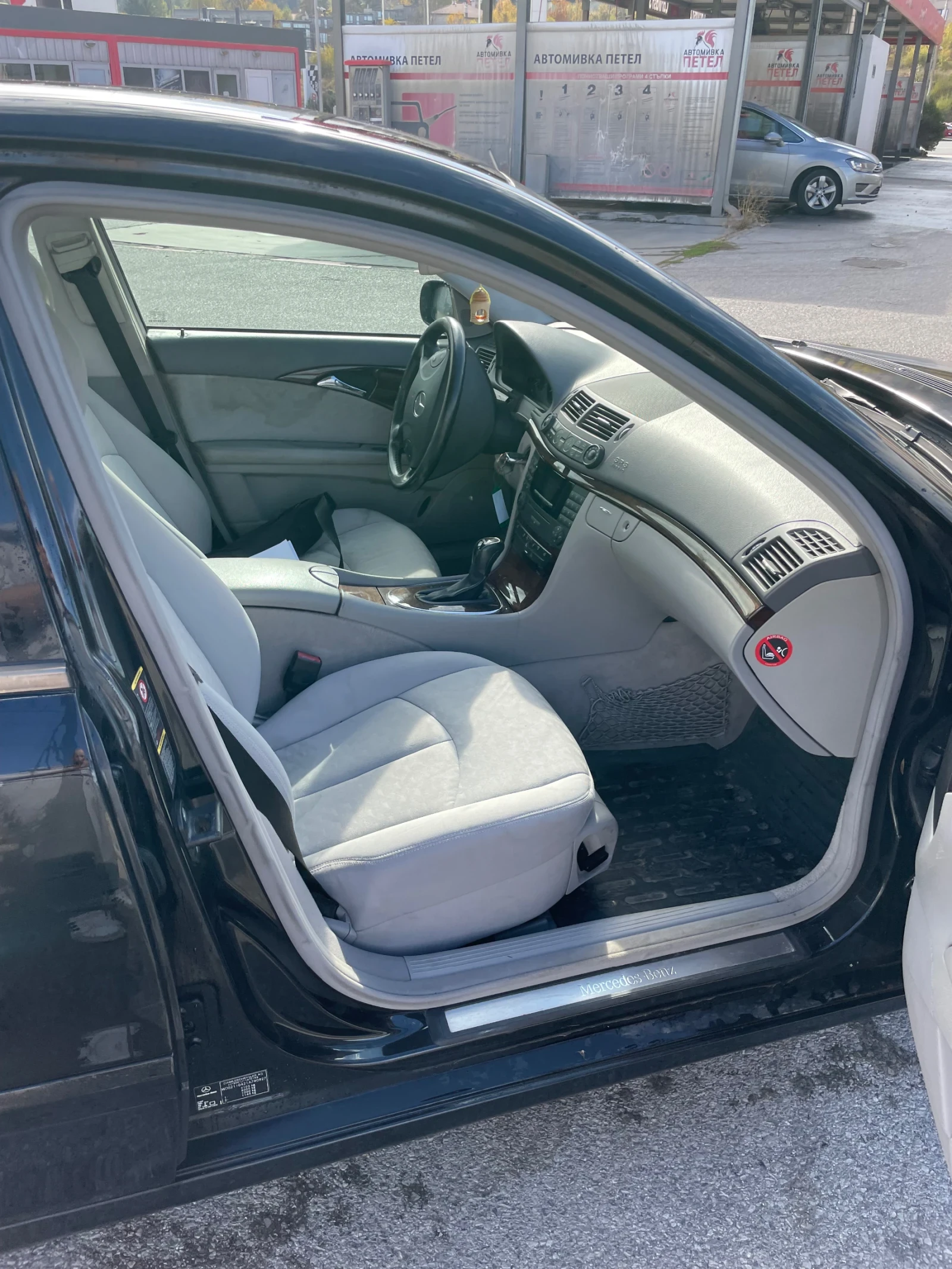 Mercedes-Benz E 200 | Mobile.bg   12