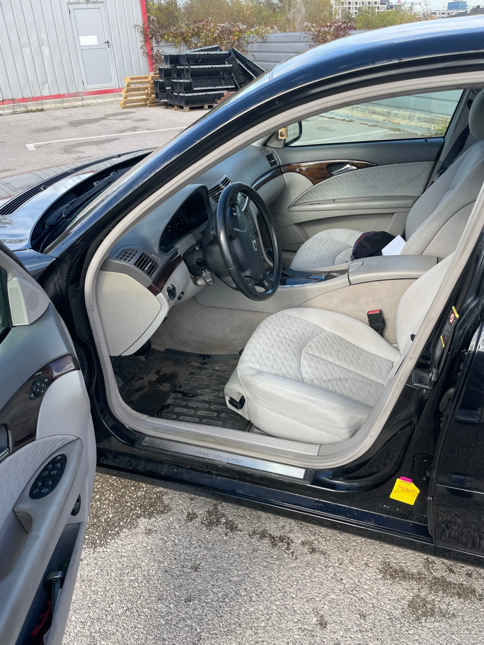 Mercedes-Benz E 200 | Mobile.bg   13