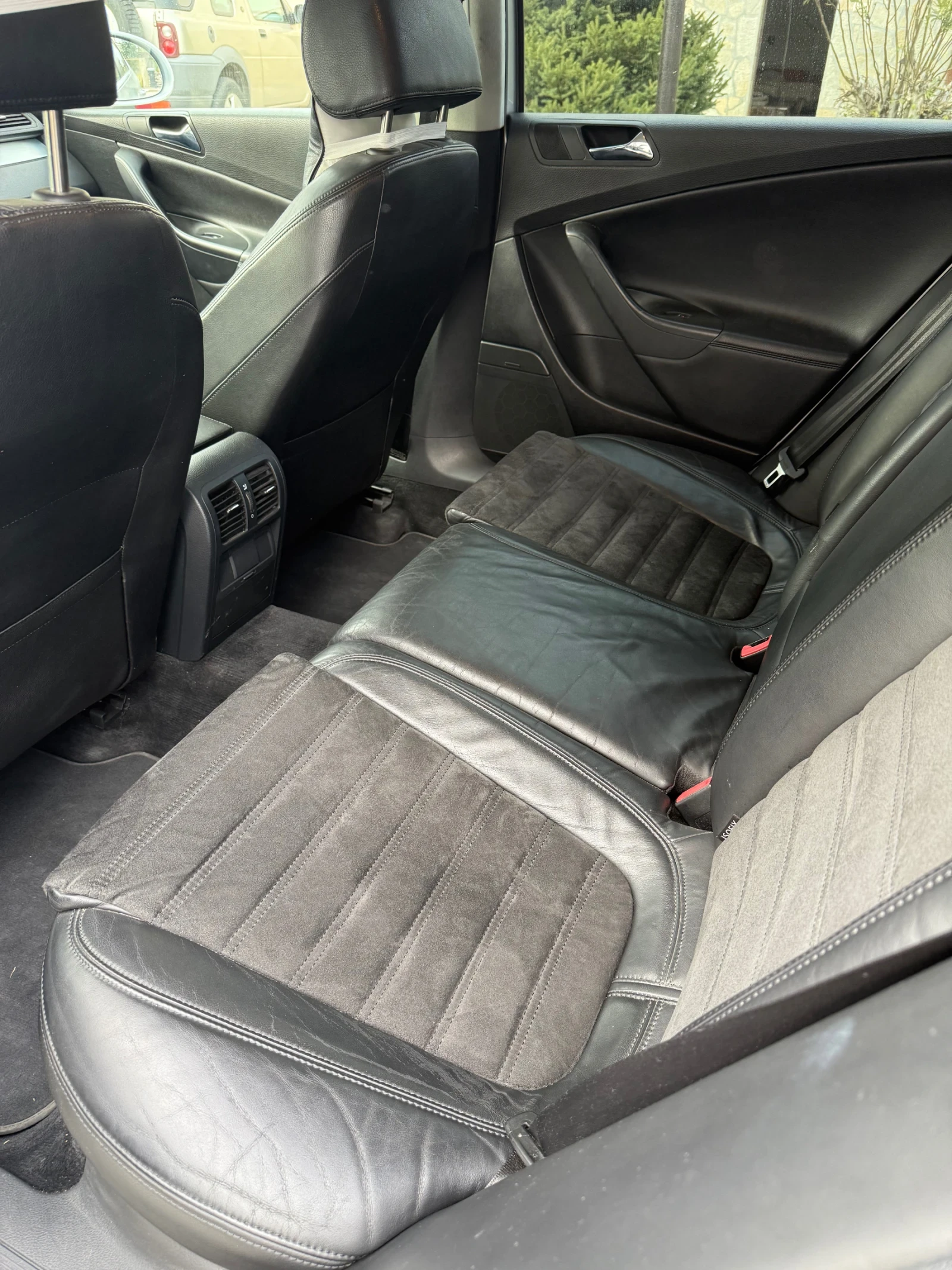 VW Passat 2.0 TDI 140кс DSG NAVI CAM  | Mobile.bg — изображение 10