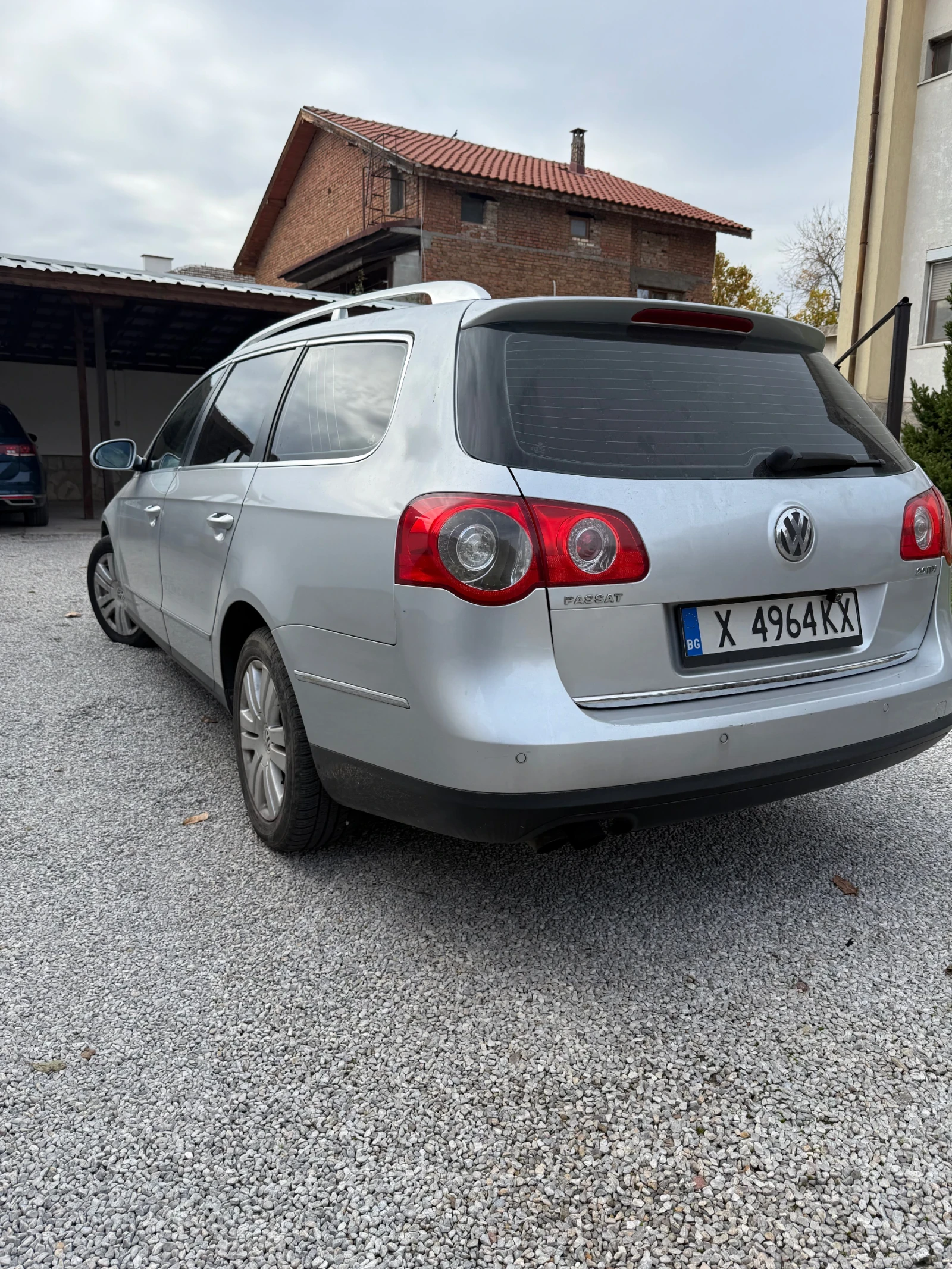 VW Passat 2.0 TDI 140кс DSG NAVI CAM  | Mobile.bg — изображение 5