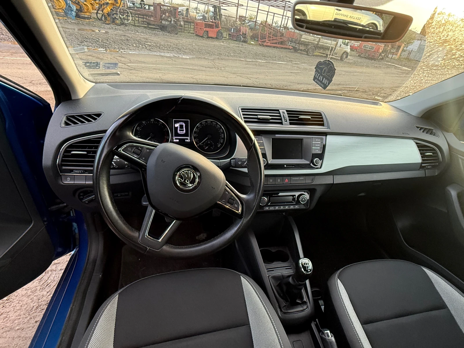 Skoda Fabia НА ЧАСТИ Шкода фабия 1.0 ТСИ 95 КС 2017 Г 28.000km - изображение 4