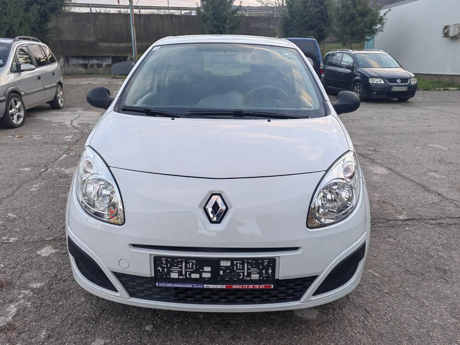 Renault Twingo 1.2i !Реални Километри! - изображение 2
