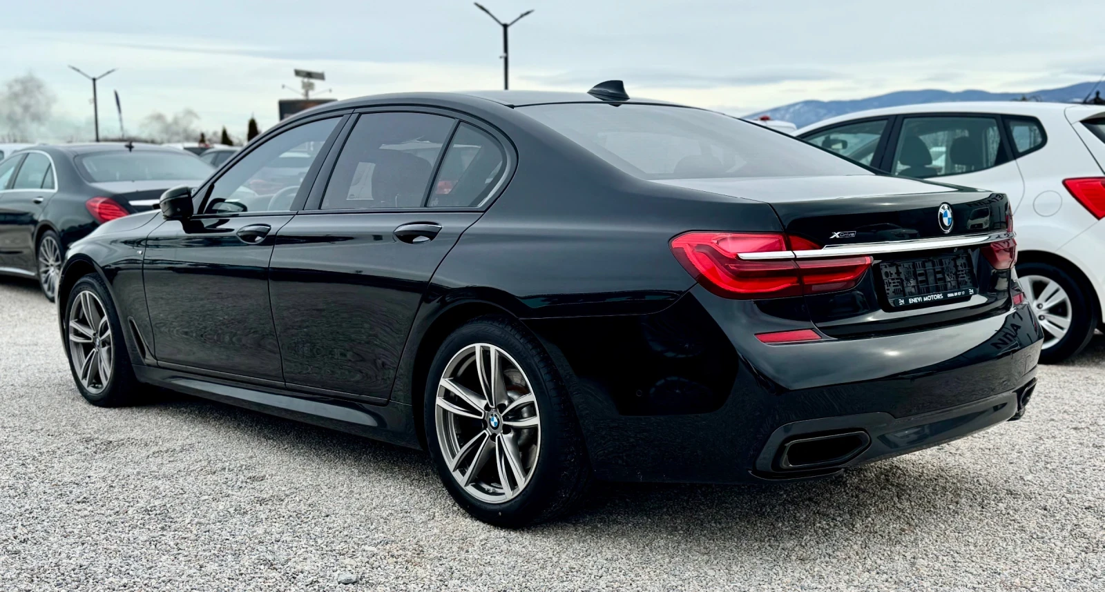 BMW 730 X-drive M-sport  - изображение 4