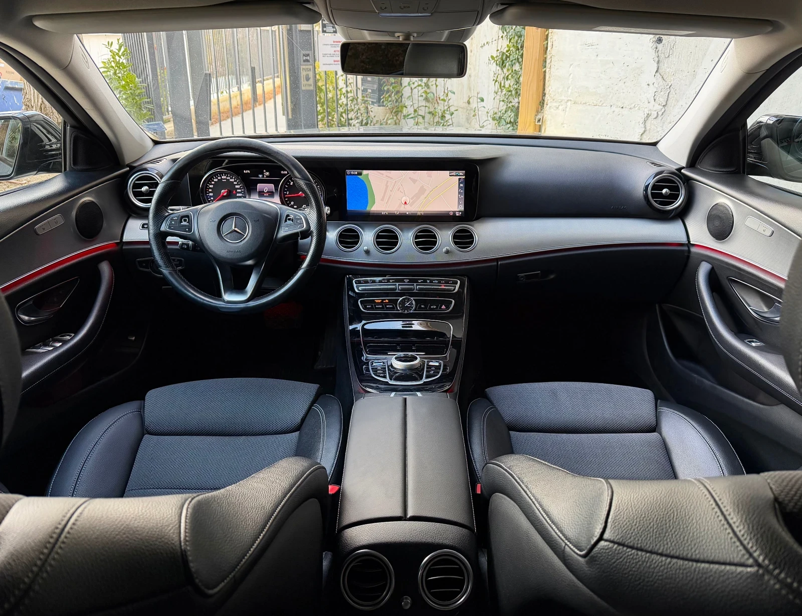 Mercedes-Benz E 220 9G 194hp Night pack - изображение 6