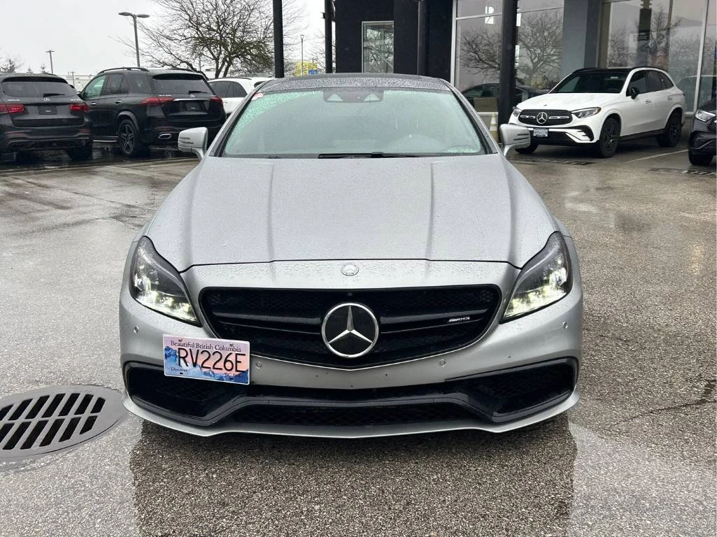 Mercedes-Benz CLS 63 AMG S * CARFAX* CARBON * Bang & Olufsen * CARPLAY, снимка 2 - Автомобили и джипове - 53897108