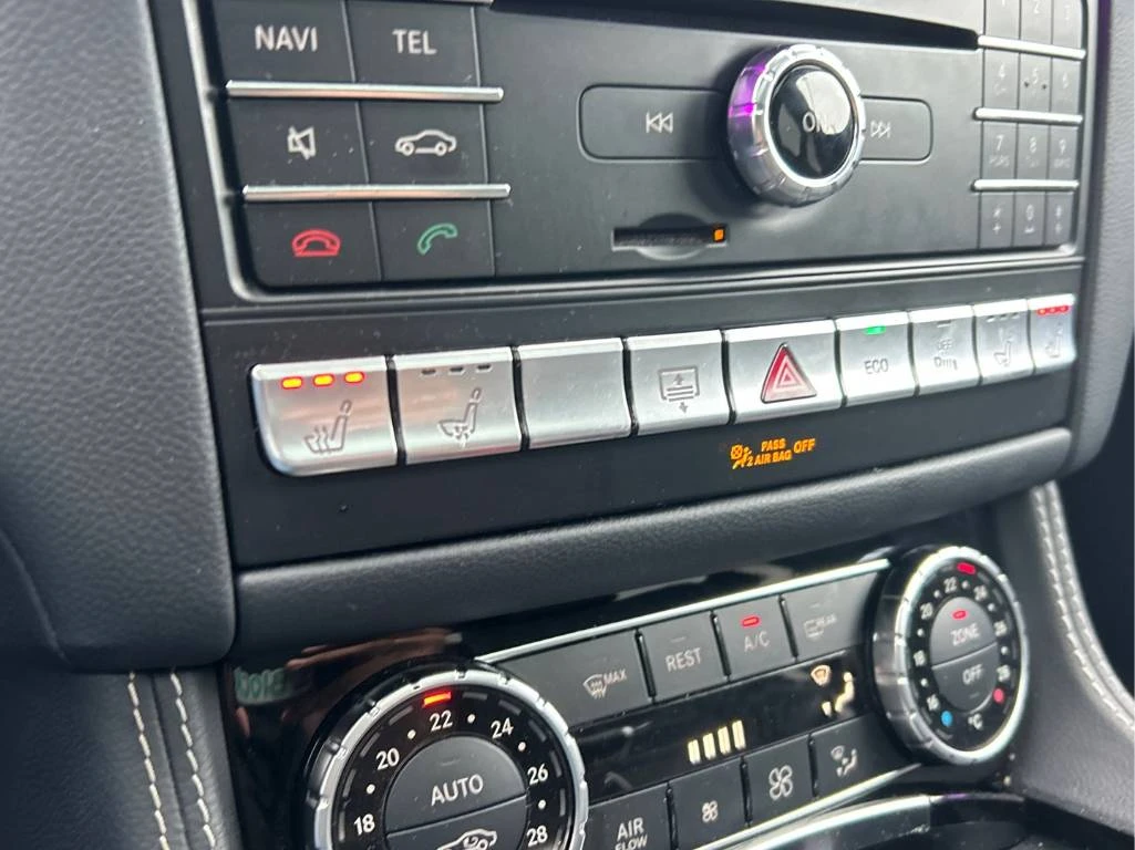 Mercedes-Benz CLS 63 AMG S * CARFAX* CARBON * Bang & Olufsen * CARPLAY, снимка 14 - Автомобили и джипове - 53897108