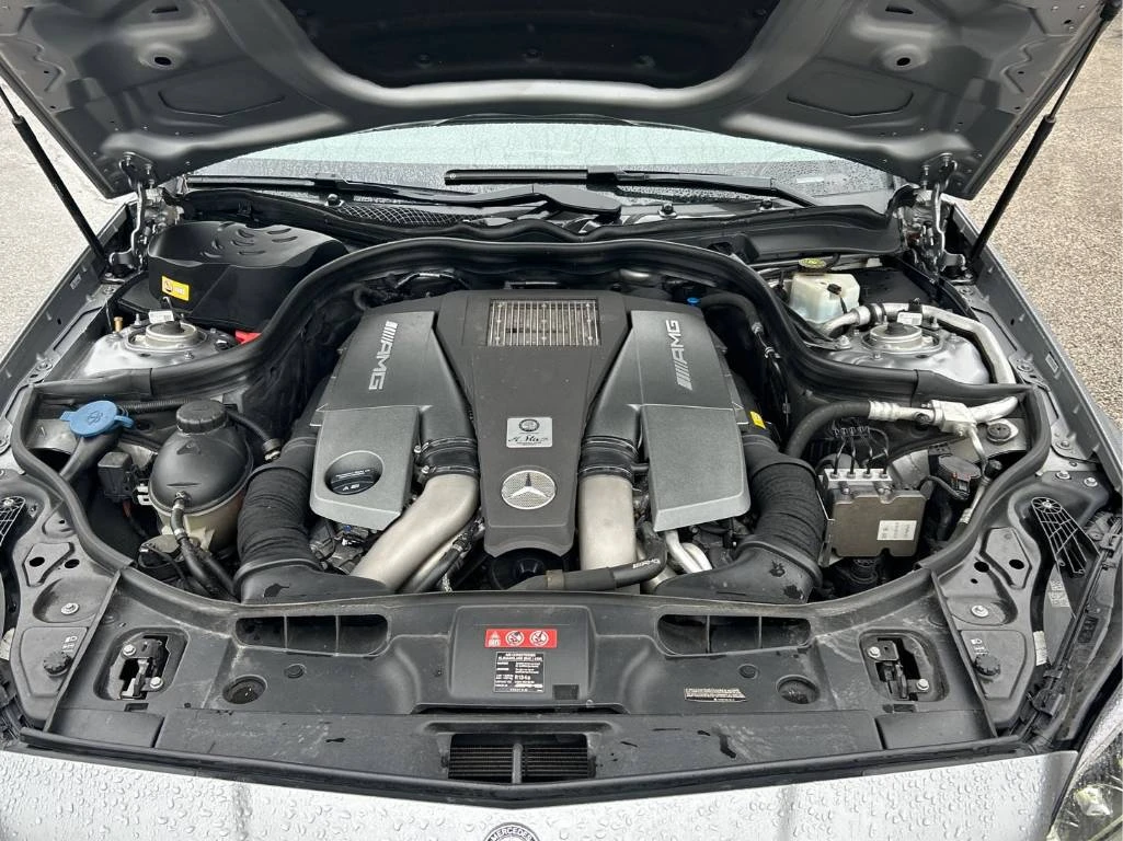 Mercedes-Benz CLS 63 AMG S * CARFAX* CARBON * Bang & Olufsen * CARPLAY, снимка 17 - Автомобили и джипове - 53897108