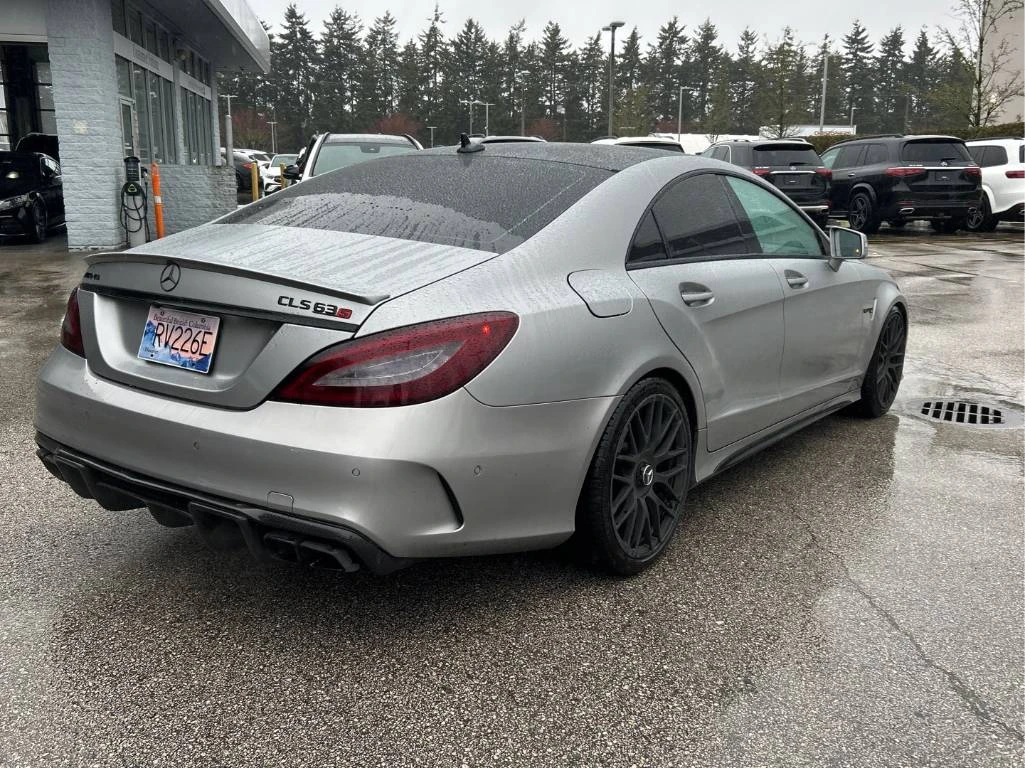 Mercedes-Benz CLS 63 AMG S * CARFAX* CARBON * Bang & Olufsen * CARPLAY, снимка 4 - Автомобили и джипове - 53897108
