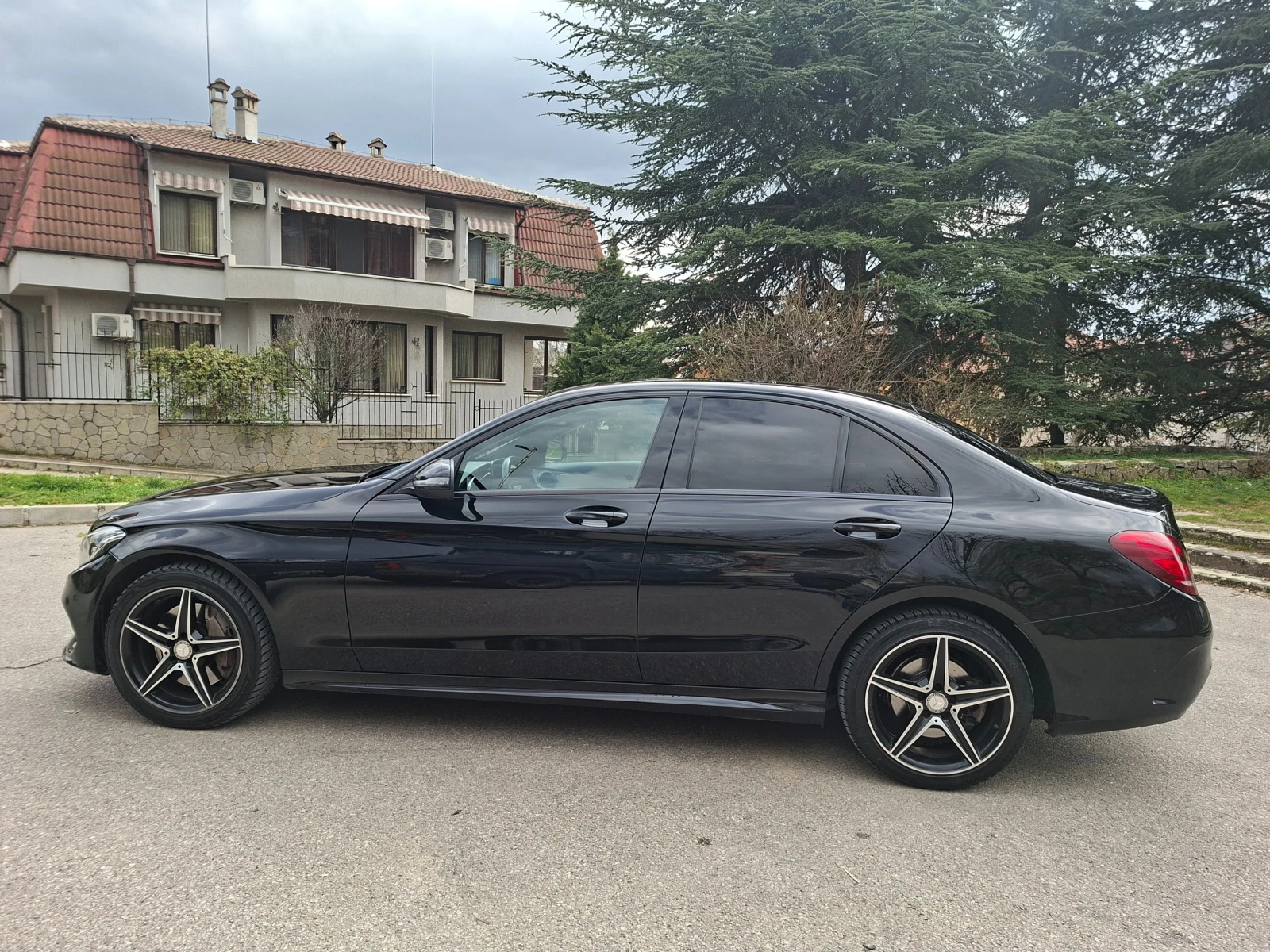 Mercedes-Benz C 250, снимка 3 - Автомобили и джипове - 53899870