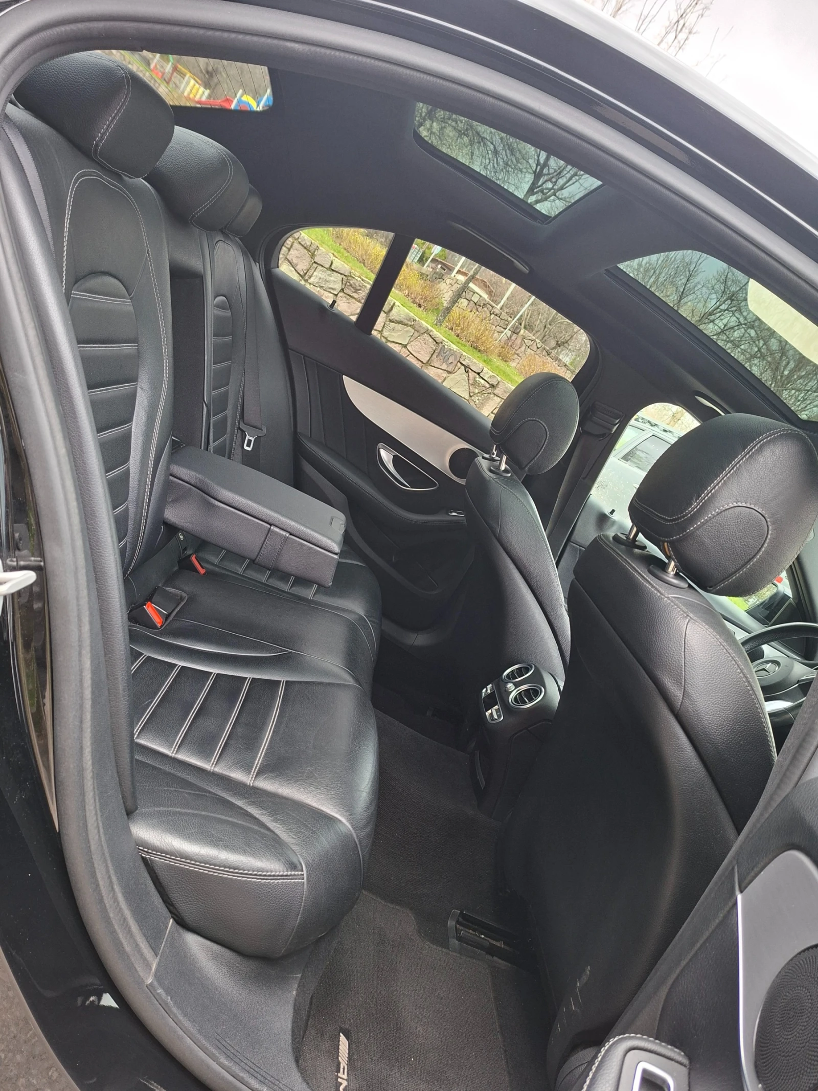 Mercedes-Benz C 250, снимка 15 - Автомобили и джипове - 53899870