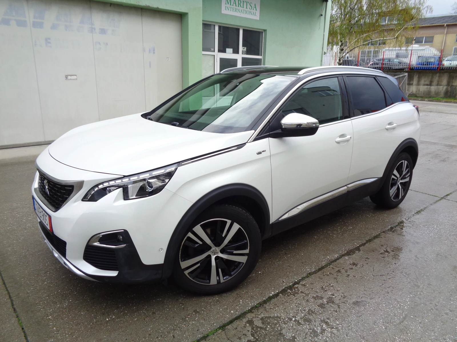 Peugeot 3008 2.0HDI-GT LINE-180-EAT8-FULL PACK-NAVI-AVTOMAT