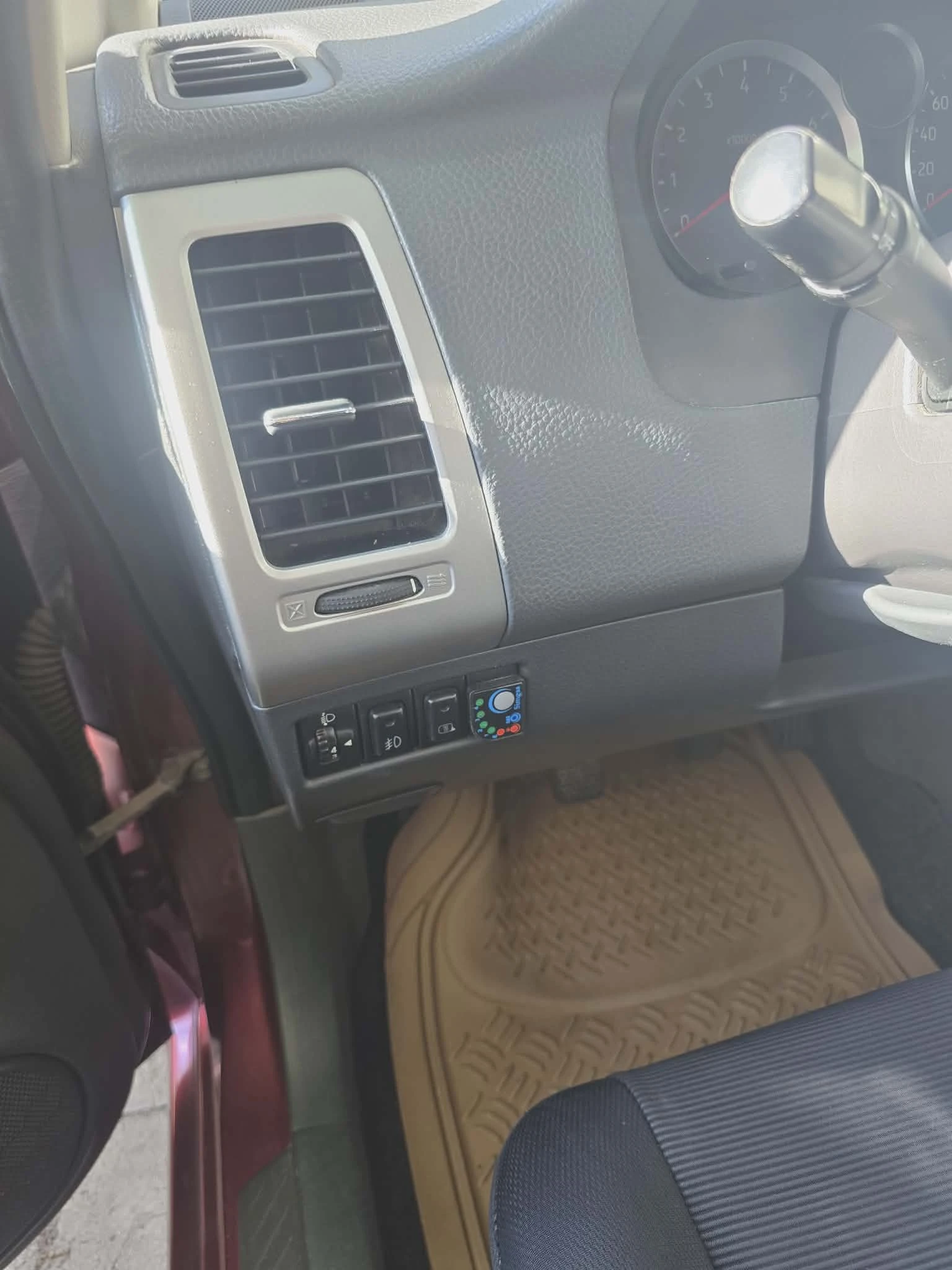 Suzuki Liana 1.6, снимка 10 - Автомобили и джипове - 54178352