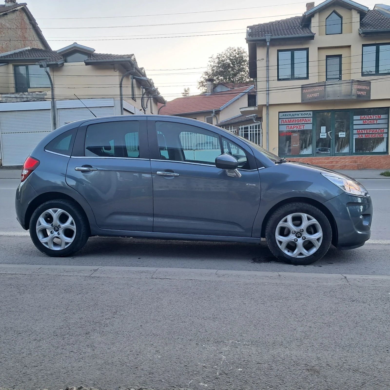 Citroen C3 Ексклозив 1.4HDI, снимка 8 - Автомобили и джипове - 54558830