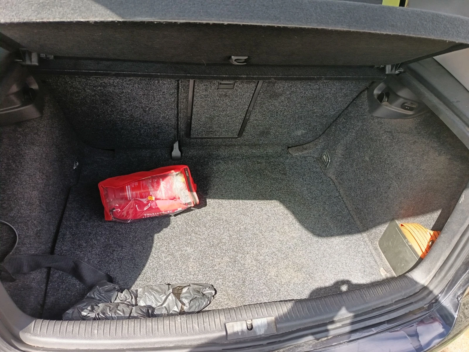 VW Golf Голф5, снимка 3 - Автомобили и джипове - 54797308
