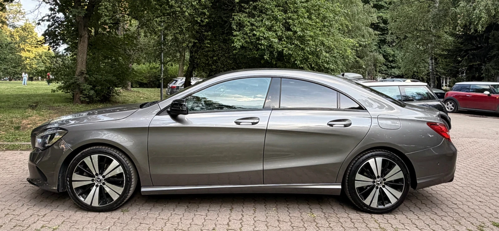 Mercedes-Benz CLA 200 Регистрирана / Перфектна, снимка 2 - Автомобили и джипове - 54956952