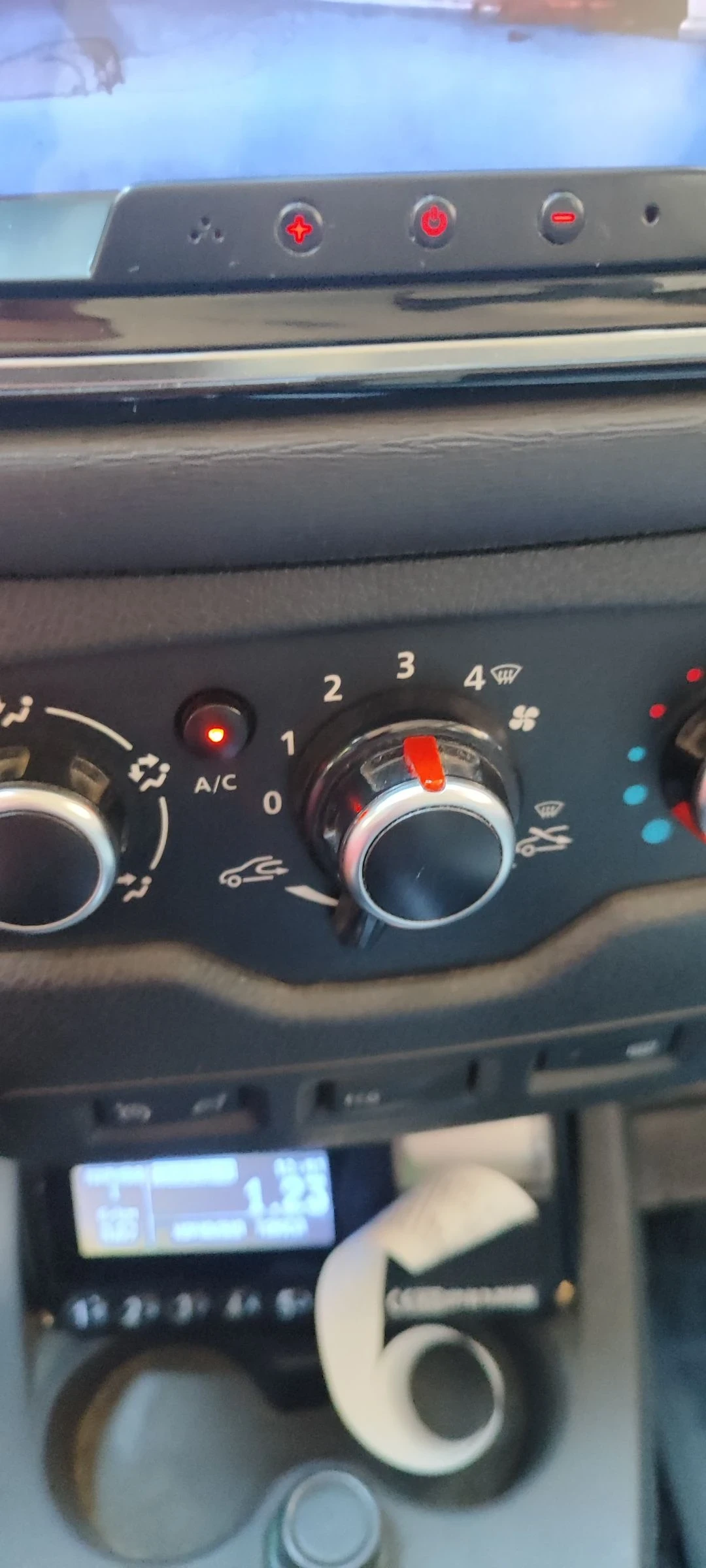 Dacia Lodgy | Mobile.bg � ����������� 12