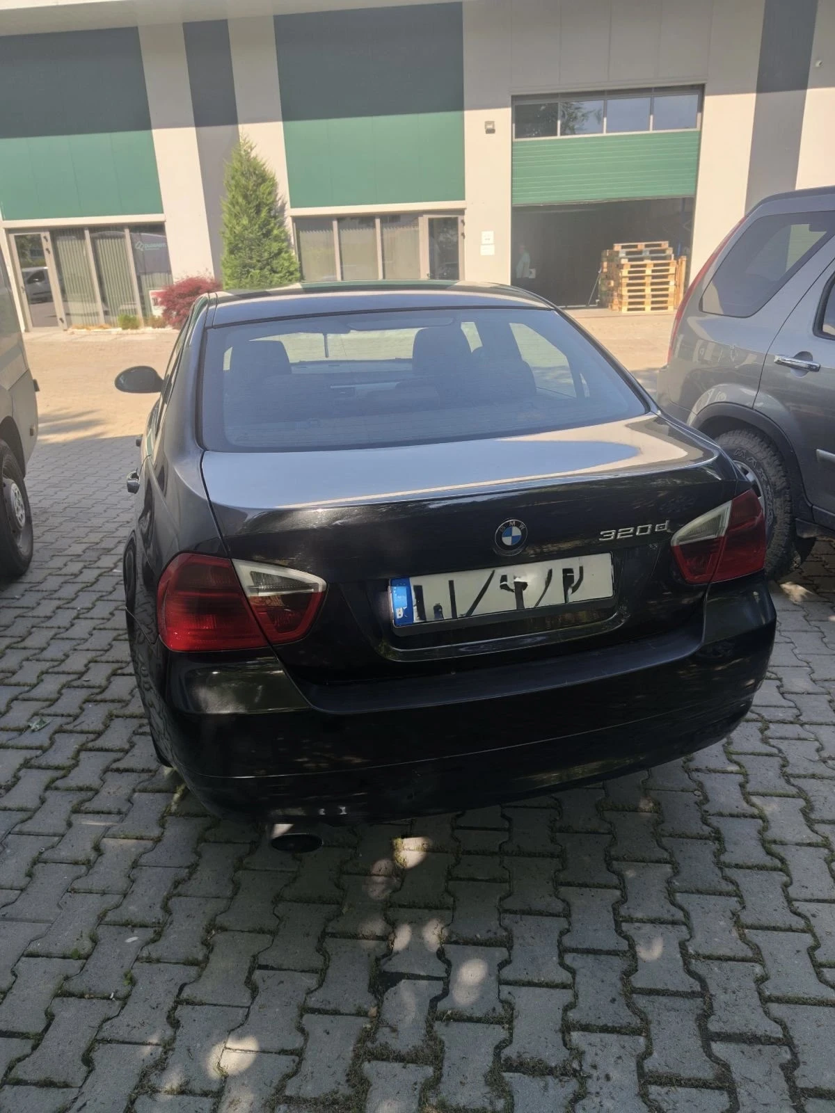 BMW 320 320D, снимка 3 - Автомобили и джипове - 55063571