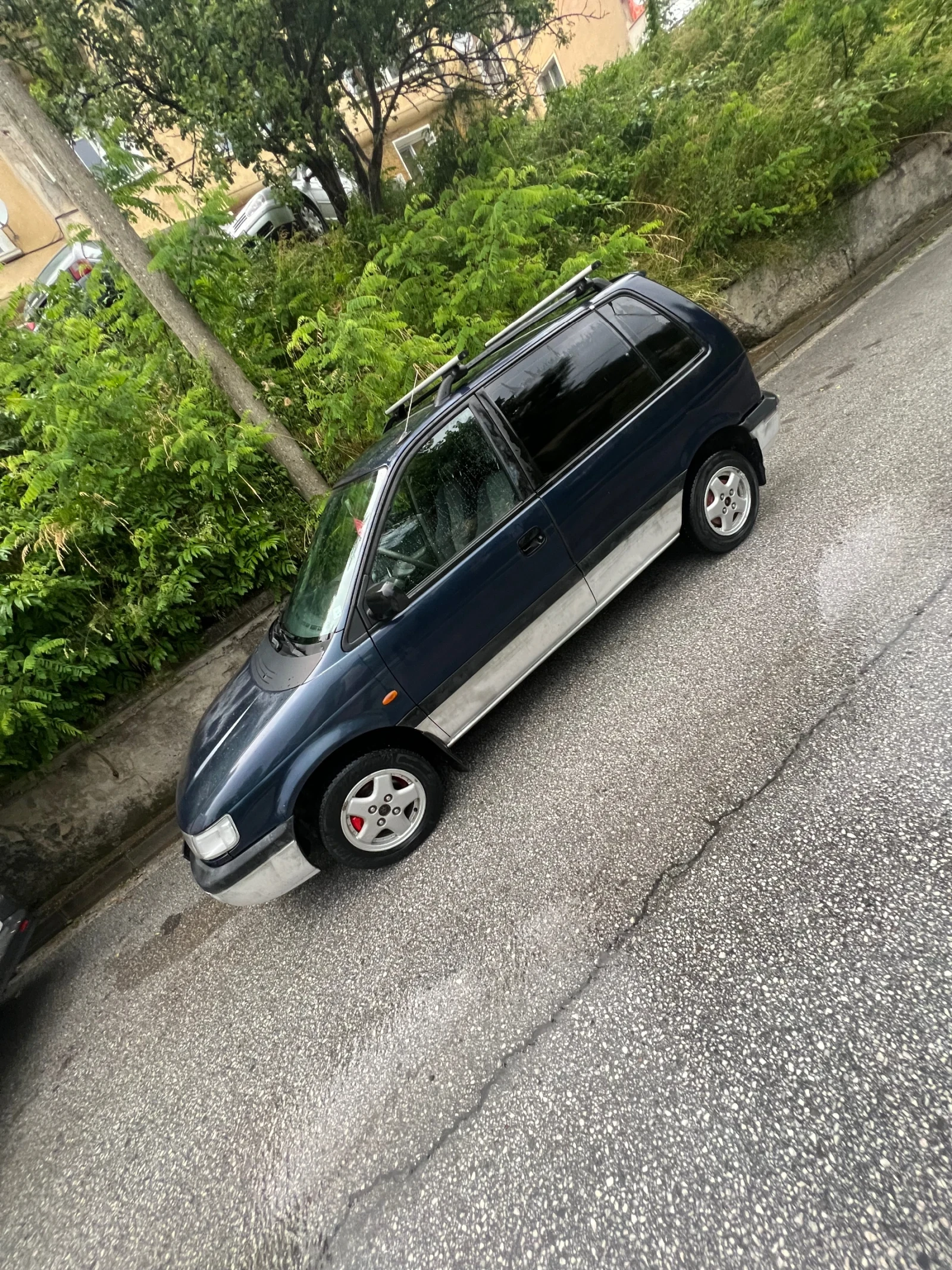 Mitsubishi Space runner 1.8 136 4х4 газ бензин , снимка 13 - Автомобили и джипове - 55072000