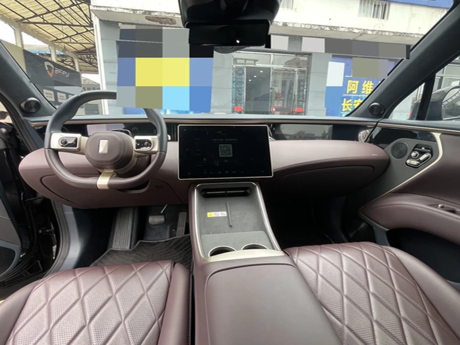 Avatr 11 AWD MAX Edition 116.79 kWh, снимка 8 - Автомобили и джипове - 55074064