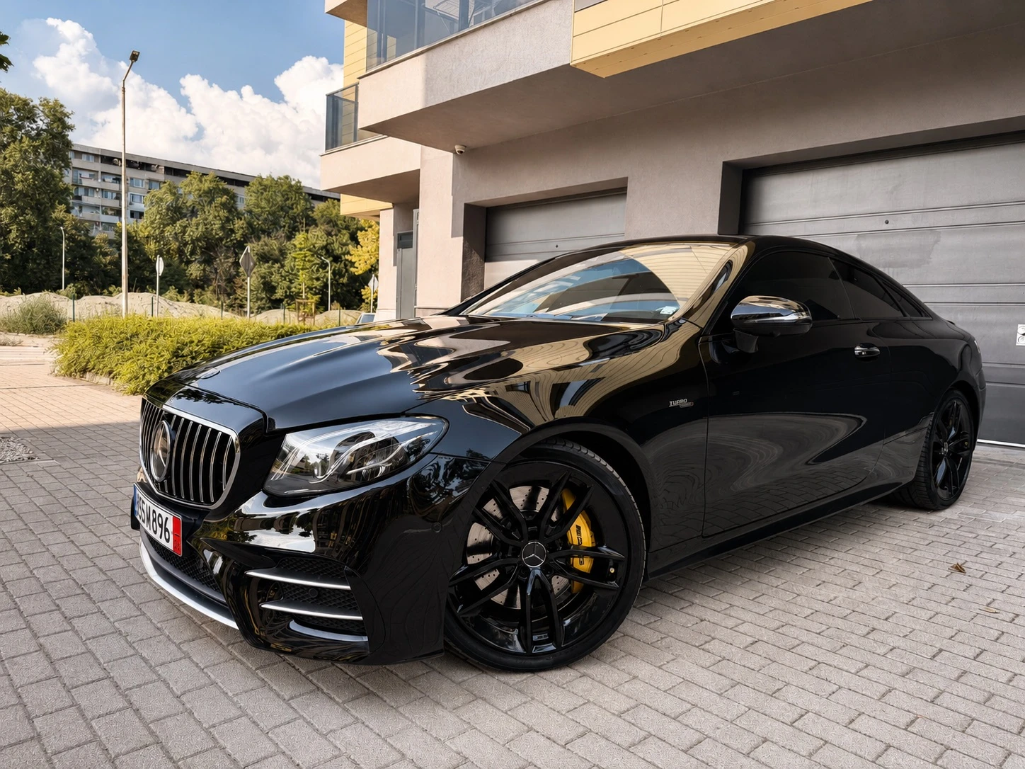 Mercedes-Benz E 53 AMG 4-MATIC+ Europe 99000KM Burm/Distron/360 cam/Nappa, снимка 2 - Автомобили и джипове - 55109962
