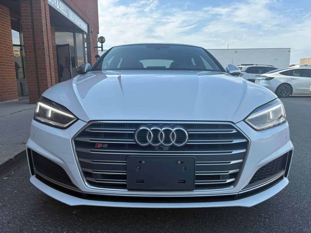 Audi S5 * Progressiv * ЛИЦЕНЗИРАН ДИЛЪР * CARFAX, снимка 6 - Автомобили и джипове - 55593341