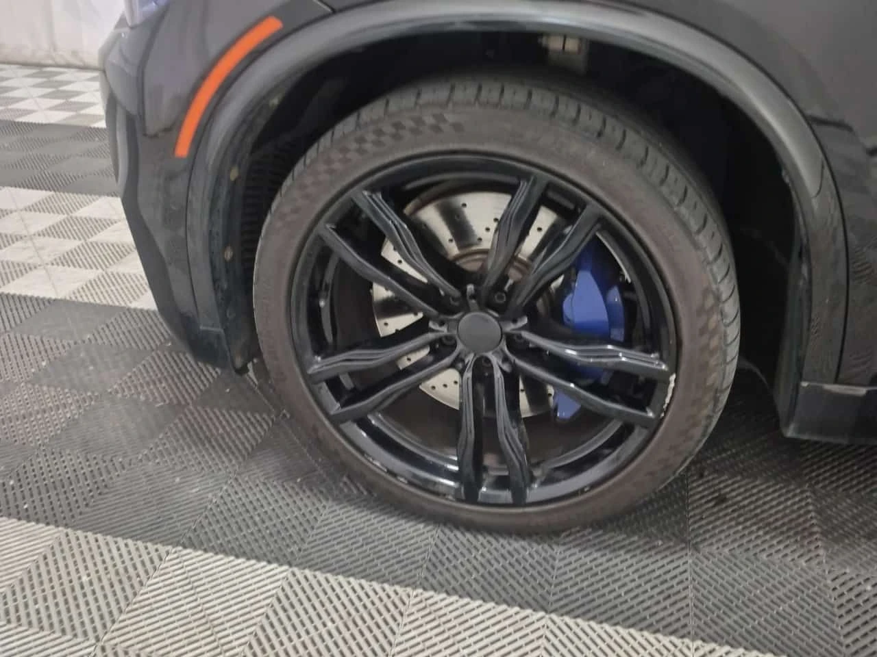 BMW X5M 4.4 V8 / 2 КЛЮЧА / ЦЕНА ДО БЪЛГАРИЯ, снимка 6 - Автомобили и джипове - 55628428